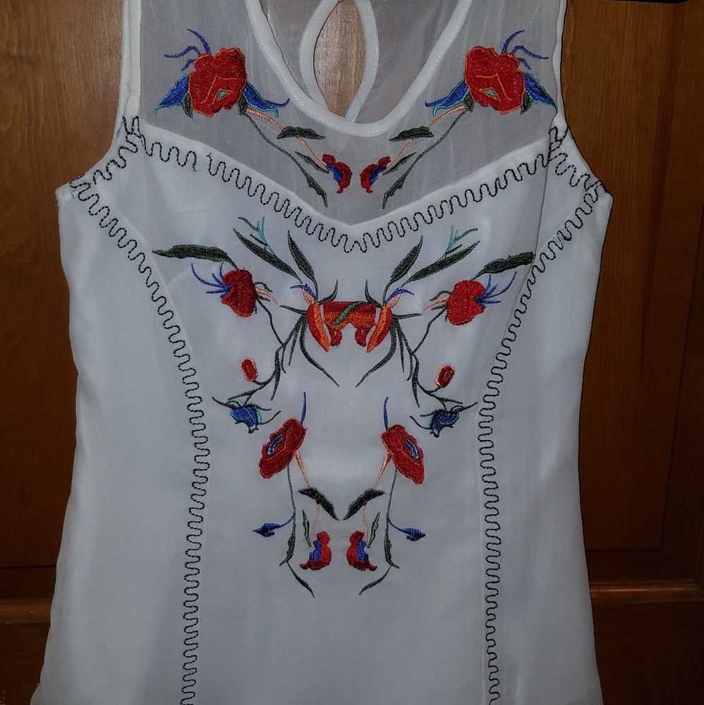 Floral Sleevless Top